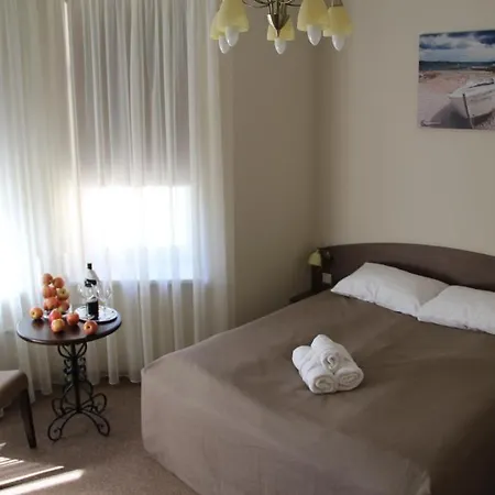 Dzintars Hotel 3* Jurmala