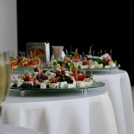 Dzintars Hotel 3* Юрмала
